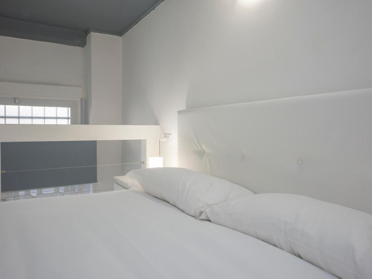I Host Apartment - Neera 22 ميلان المظهر الخارجي الصورة